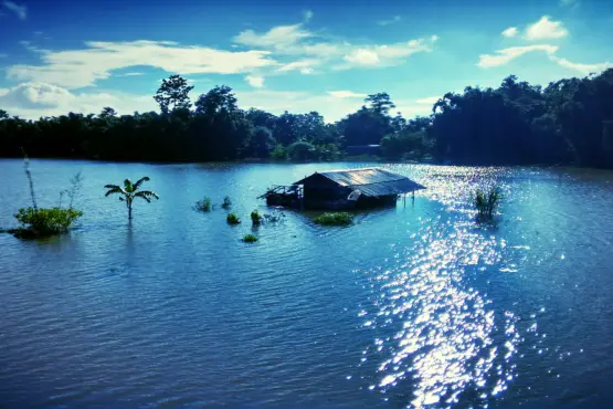 Floods in the Northeast… Heavy rain breaks 132-year record