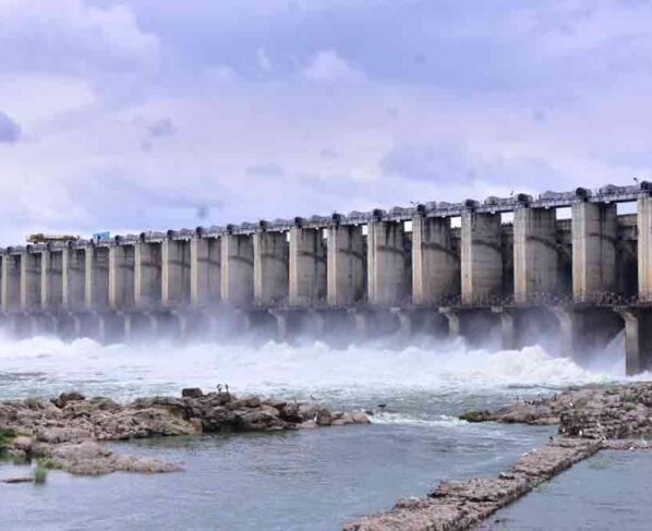 Jurala in danger… could be swept away at any moment..?