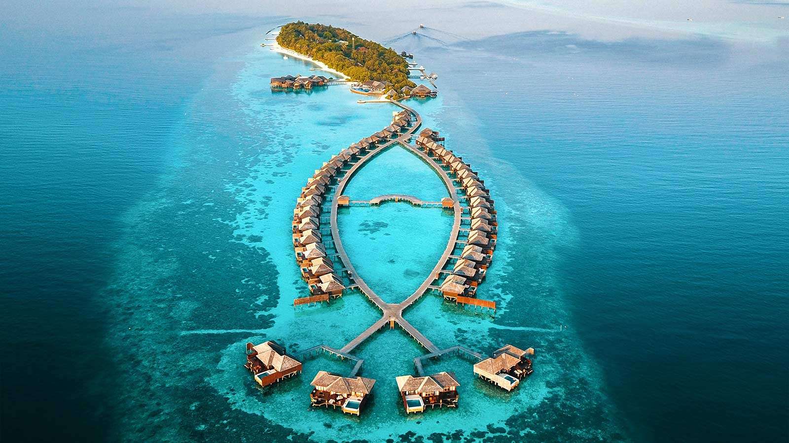 Maldives sinking into the sea..!