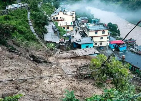 Cloudburst again in Uttarakhand..10 people missing in Chamoli district