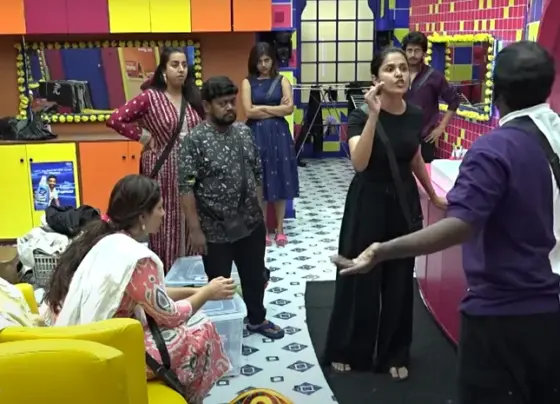 There is a commotion in the Bigg Boss house.. a fight between Tanuja and Emmanuel.