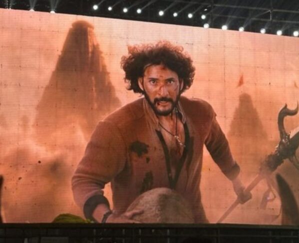 Mahesh Babu's first look in SSMB 29 Varanasi movie..!