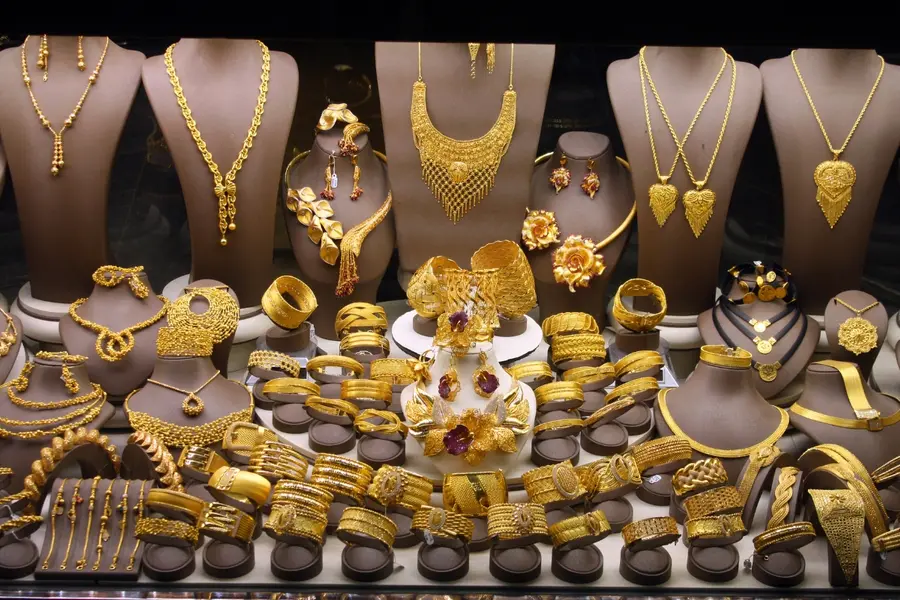 Good news for gold lovers.. Huge discount in December..!