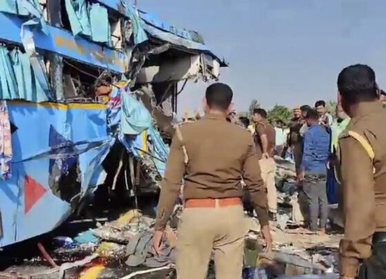 A horrific bus accident occurred on the Delhi-Agra Expressway in Uttar Pradesh, involving a collision of 7 buses.